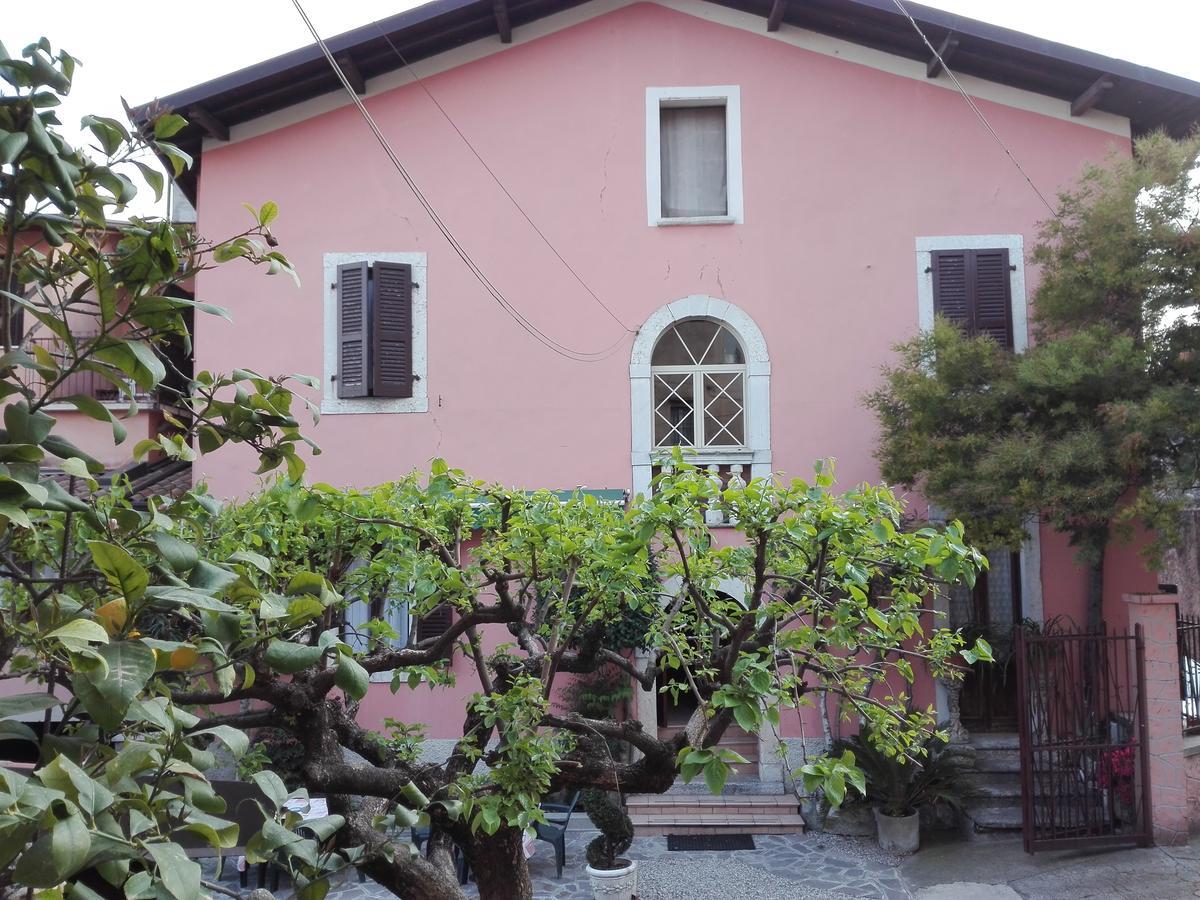 Albergo Giardino Toscolano Maderno Exterior foto